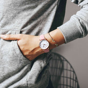 Wholesale from the same manufacturer as Douyin's best-selling luminous heart-shaped watch for women in the Korean version, simple, trendy and versatile