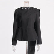 Round necked waistband for slimming and ruffled edge, a niche design for a scarf style suit jacket for women